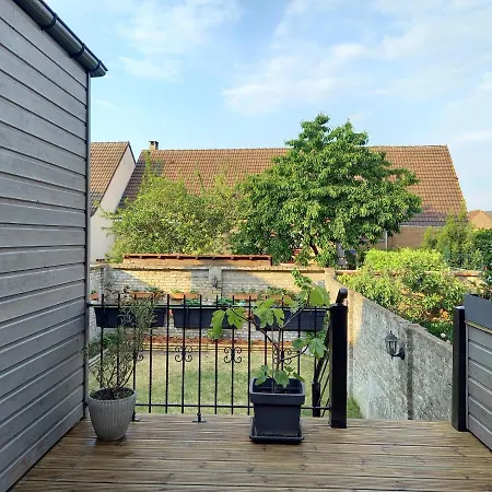 Maison Familiale De Charme Au Coeur De Rosendael *