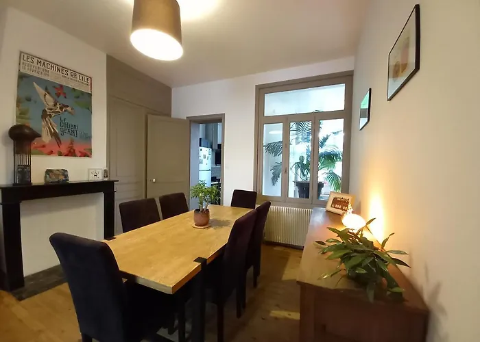 Maison Familiale De Charme Au Coeur De Rosendael Dunkirk